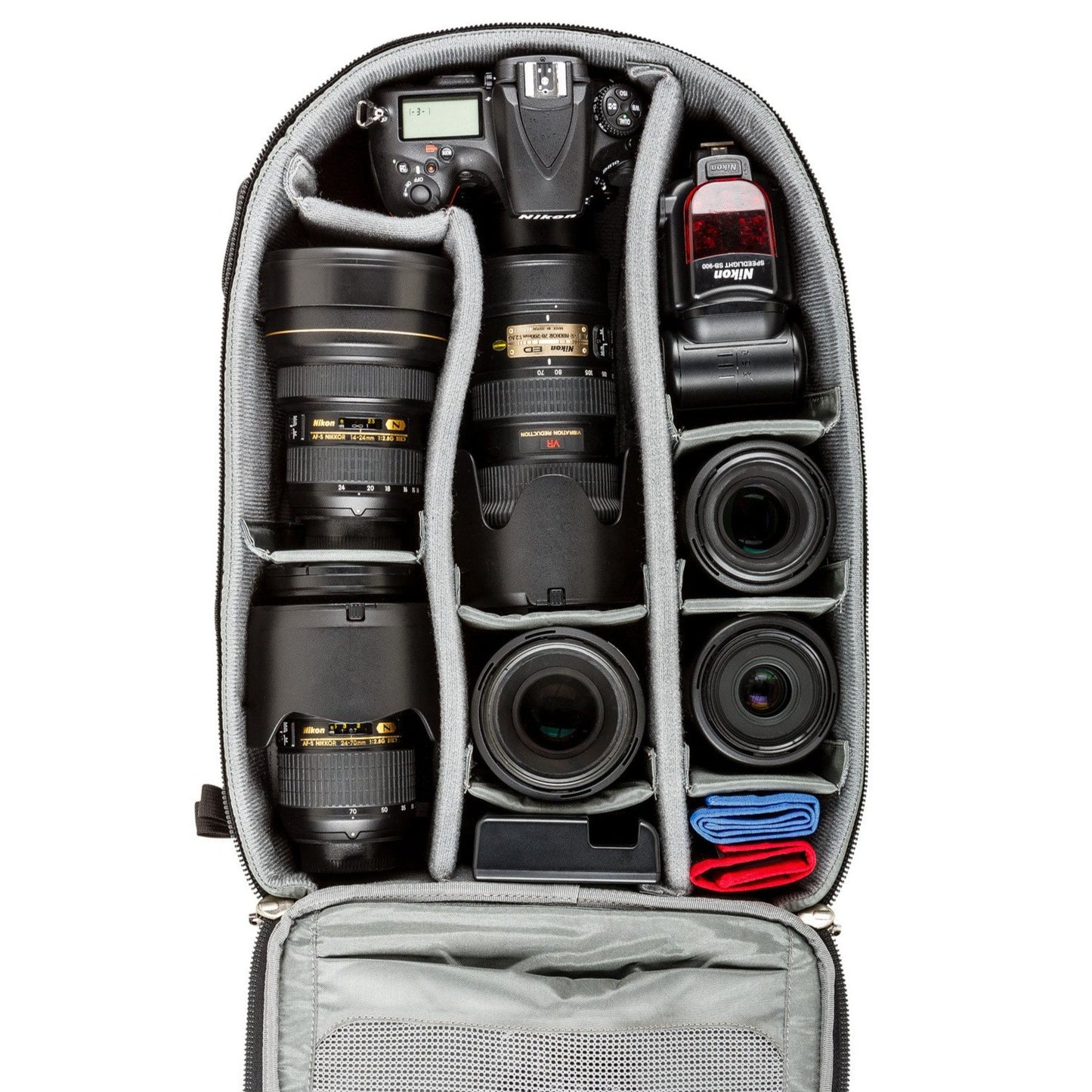 Nikon D810+70-200mm f/2.8, 14-24mm f/2.8, 24-70mm f/2.8, three additional lenses, flash