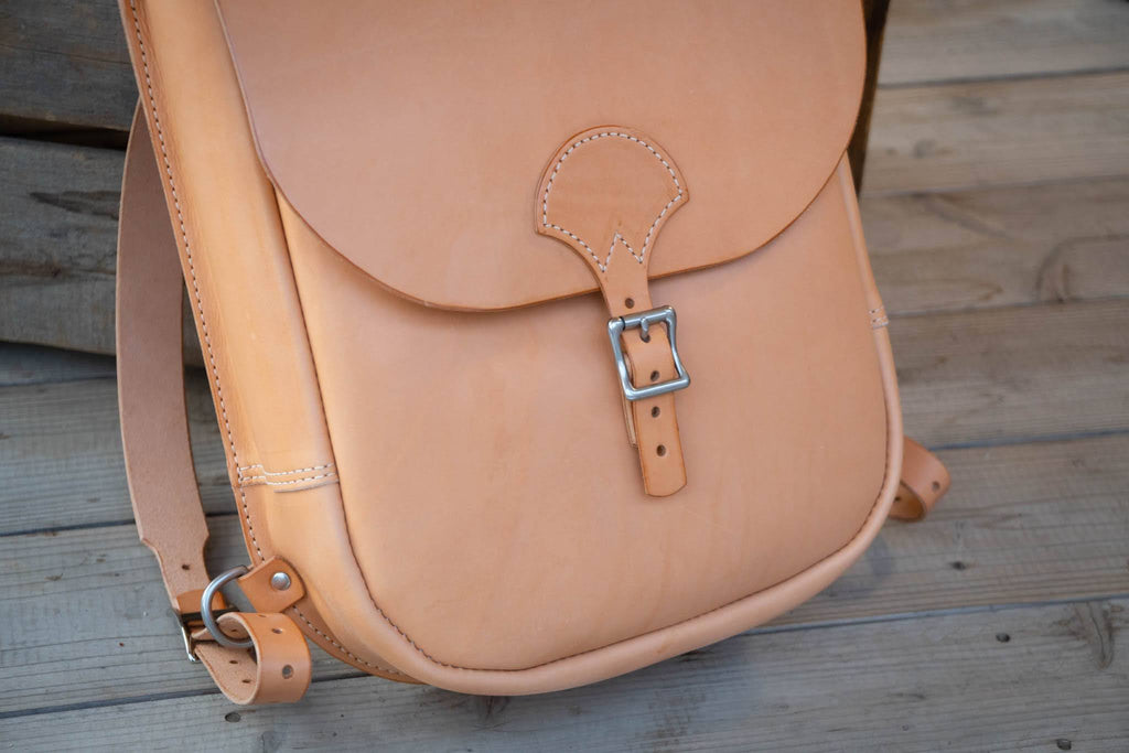 5 tips for sewing a gusset on a leather bag